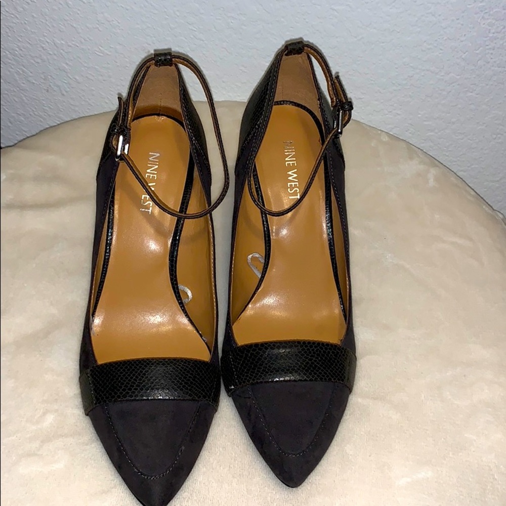 Wedge heels